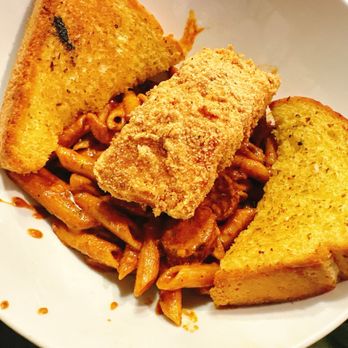 Crescent City Kitchen - Jambalaya Cajun Pasta with Fried Salmon - Breakfast & Brunch Near Me - Atlanta, Georgia Crescent City Kitchen - Jambalaya Cajun Pasta with Fried Salmon - Breakfast & Brunch Near Me - Atlanta, Georgia