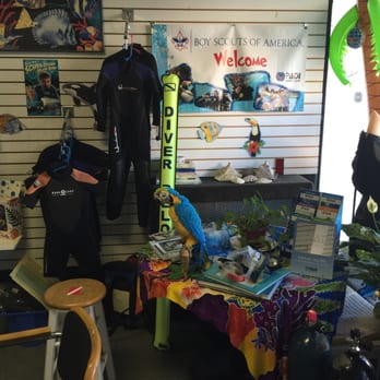 Aqua Hut Dive & Travel - Inside Aqua Hut - Sporting Goods Near Me - Ardmore, Pennsylvania Aqua Hut Dive & Travel - Inside Aqua Hut - Sporting Goods Near Me - Ardmore, Pennsylvania