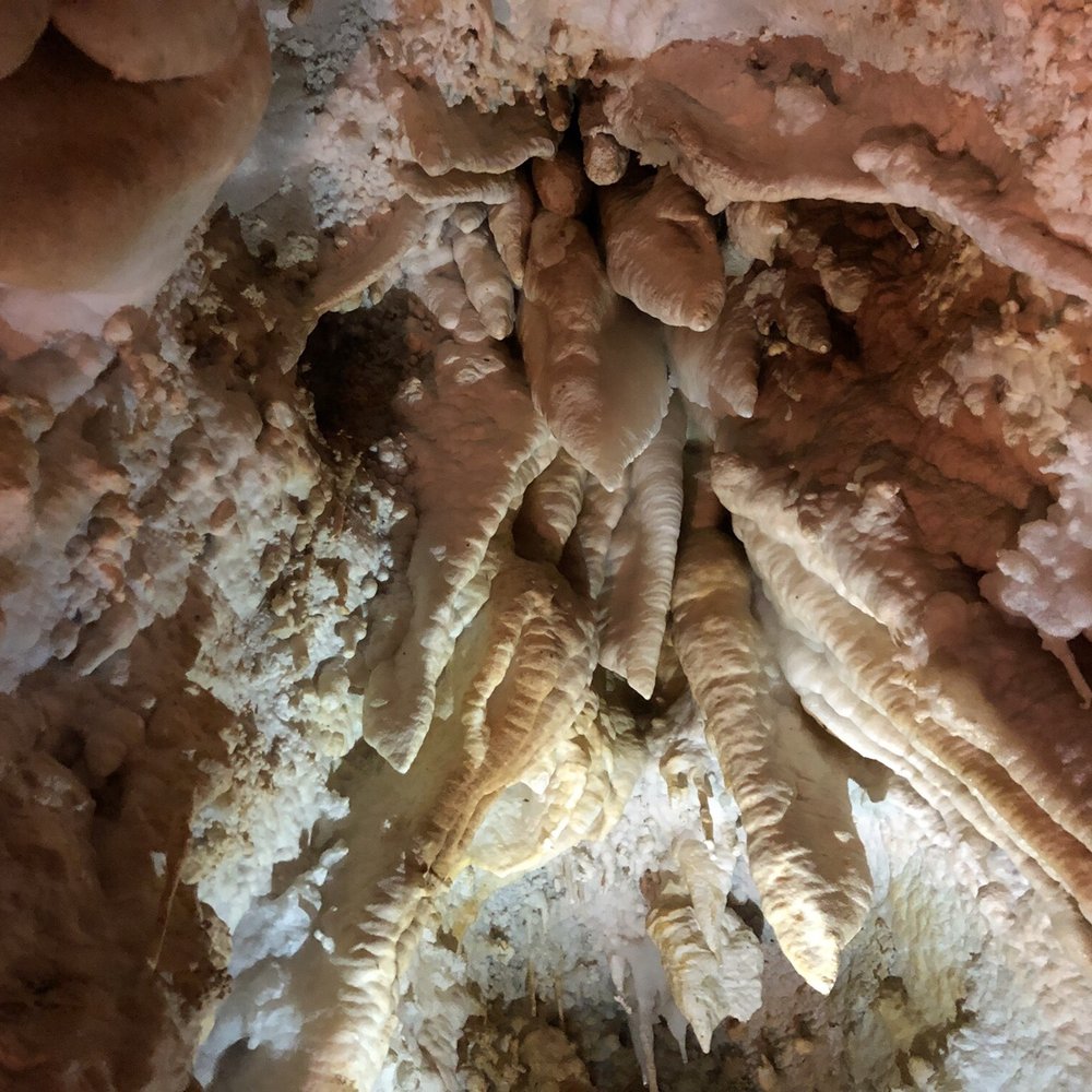 Crystal Lake Cave - Tours Near Me - Dubuque, Iowa Crystal Lake Cave - Tours Near Me - Dubuque, Iowa