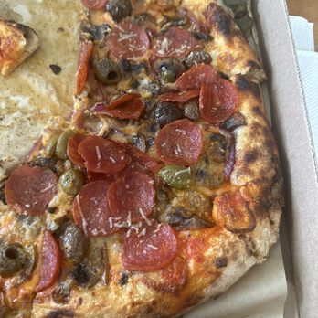 Pierinos - Italian Near Me - Harker Heights, Texas Pierinos - Italian Near Me - Harker Heights, Texas