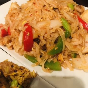 Indochine - Drunken Noodles- highly recommended - Thai Near Me - Jacksonville, Florida