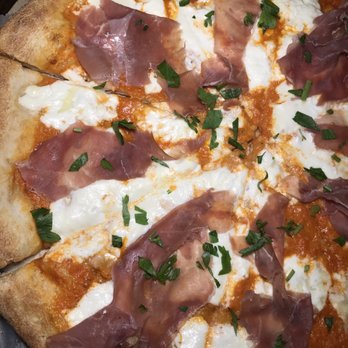 Prato 850 - Gastropubs Near Me - Commack, New York