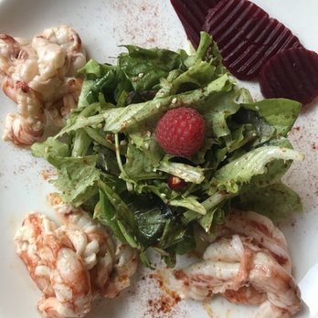 Osteria Trefanti - Shrimp with a caramel and raspberry salad - Seafood Near Me - Venezia, VE