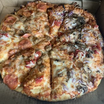 BJ's Restaurant & Brewhouse - They hardly put cheese on the left side & they didn't put pepperoni on the right! - New American Near Me - Downey, California BJ's Restaurant & Brewhouse - They hardly put cheese on the left side & they didn't put pepperoni on the right! - New American Near Me - Downey, California