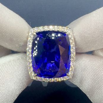 Ayan Jewelry - Tanzanite Ring - Gold Buyers Near Me - Atlanta, Georgia Ayan Jewelry - Tanzanite Ring - Gold Buyers Near Me - Atlanta, Georgia