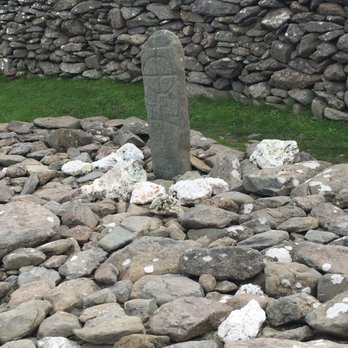Gallarus Oratory - Cross marker - Landmarks & Historical Buildings Near Me - Ballyferriter, Kentucky
