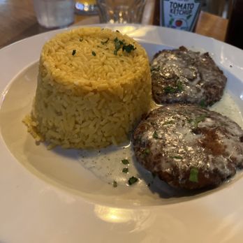 Candlelight Inn - Crab cakes - American Near Me - Scarsdale, New York