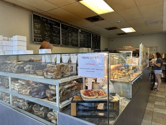 The Hot Bagel Shop by null