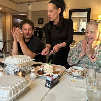 Villaggio Prime Bar and Grille - Vicki was delightful in serving us with comfort and ease.  Thank you Vicki! - Italian Near Me - Cotuit, Massachusetts