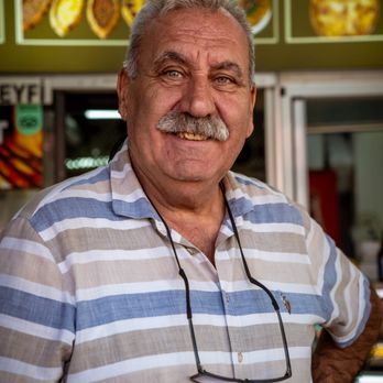 Nur Restaurant - Turkish Near Me - İzmir, 35