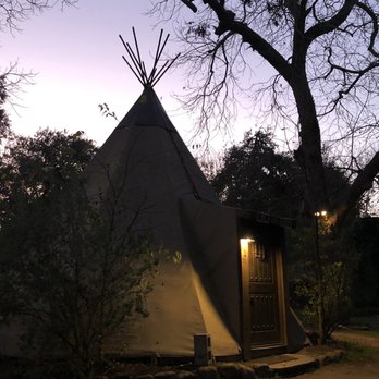 Geronimo Creek Retreat - Vacation Rentals Near Me - Seguin, Texas Geronimo Creek Retreat - Vacation Rentals Near Me - Seguin, Texas