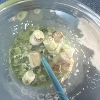 Recess - Stars Hallow: maple vanilla matcha latte + marshmallow drizzle + toasted mini marshmallows - Cafes Near Me - Indianapolis, Indiana Recess - Stars Hallow: maple vanilla matcha latte + marshmallow drizzle + toasted mini marshmallows - Cafes Near Me - Indianapolis, Indiana