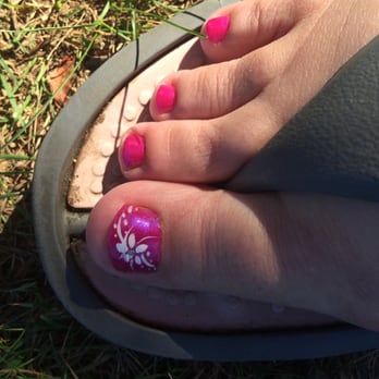 Venice Nails & Spa - Fun afternoon of pedicure - Nail Salons Near Me - Raymond, New Hampshire Venice Nails & Spa - Fun afternoon of pedicure - Nail Salons Near Me - Raymond, New Hampshire