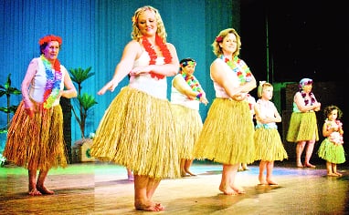 Hawaiian Dancers