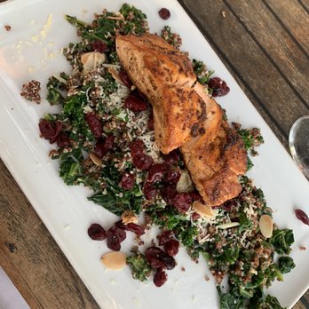 Belmont Brewing - Kale and Quinoa Salad Lunch - Breweries Near Me - Long Beach, California