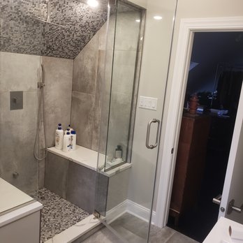 Jamestown Glass - Custom shower frameless shower door, 3/8" clear glass - Glass & Mirrors Near Me - Niles, Illinois