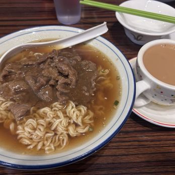 Cafe le Majestik - Hong Kong Style Cafe Near Me - Scarborough, Ontario Cafe le Majestik - Hong Kong Style Cafe Near Me - Scarborough, Ontario
