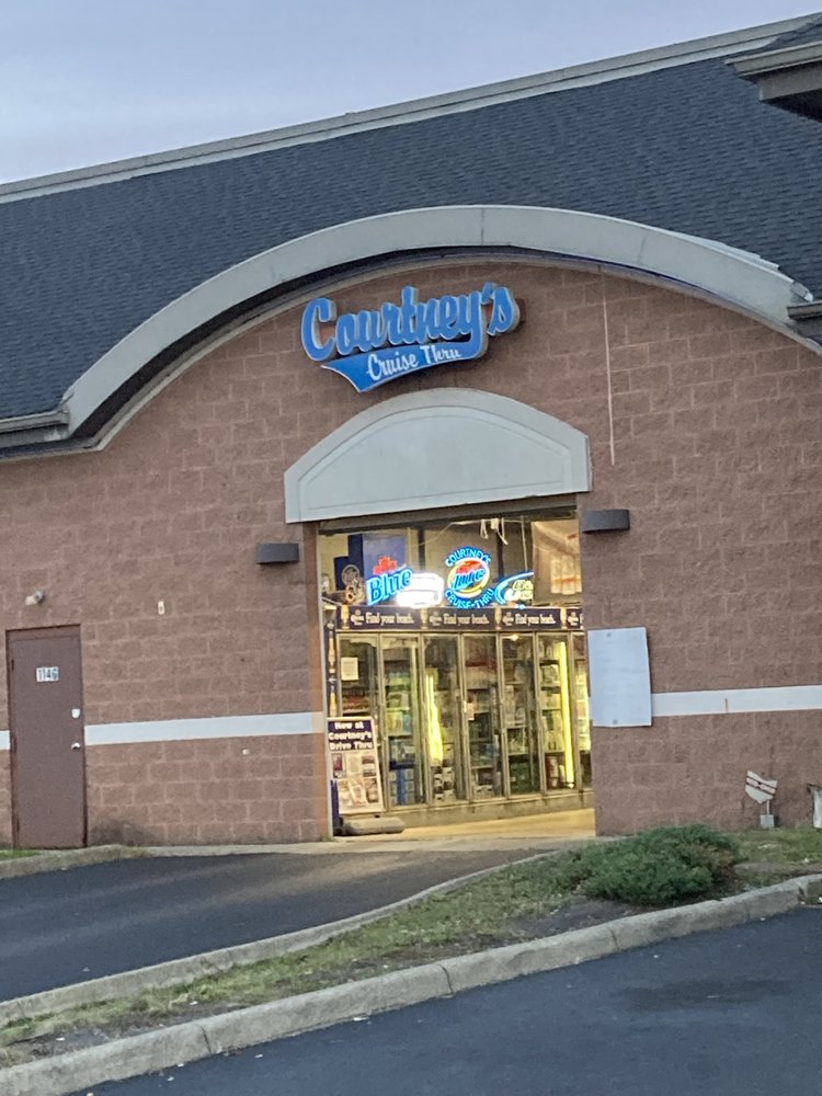 COURTNEY’S CRUISE THRU TANNING & LAUNDRY Updated August 2024 42 Photos & 13 Reviews 1144