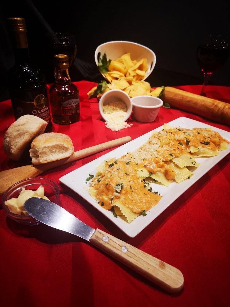 CRAZY PASTA 66 Photos 320 W Creek Drive, Chestermere, Alberta