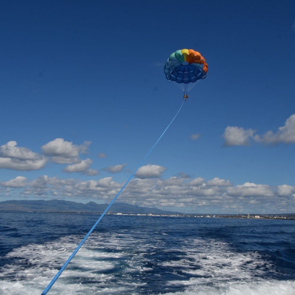 Hawaiian Parasail - Parasailing Near Me - Honolulu, Hawaii