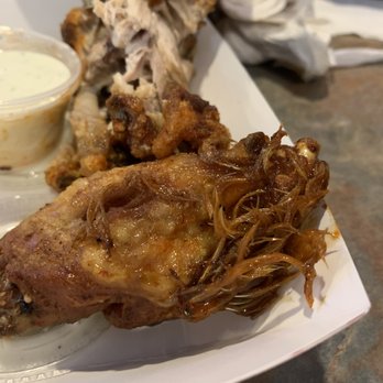 Coyote's Nixa Grille - Sports Bars Near Me - Nixa, Missouri