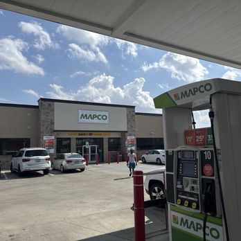 Circle K - Name changed to Mapco - Convenience Stores Near Me - Carmel, Indiana