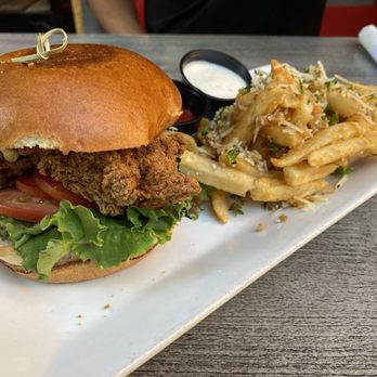 Kitchen 15 - CRISPY CHICKEN SANDWICH W/Garlic Fries - Breakfast & Brunch Near Me - Sacramento, California Kitchen 15 - CRISPY CHICKEN SANDWICH W/Garlic Fries - Breakfast & Brunch Near Me - Sacramento, California