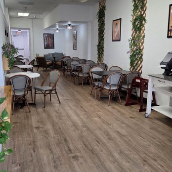 Chaiwala Shop - Inside seating - Coffee & Tea Near Me - Clovis, California Chaiwala Shop - Inside seating - Coffee & Tea Near Me - Clovis, California