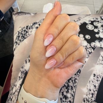 Natural Nail & Spa - Ombré French tip nails - Waxing Near Me - Studio City, California Natural Nail & Spa - Ombré French tip nails - Waxing Near Me - Studio City, California