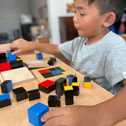 Montessori School of South Riding - Montessori School of South Riding (MSSR) is one of thirteen schools in Virginia and the only bilingual Montessori school in Loudoun County