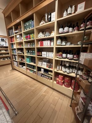 Williams-Sonoma by null