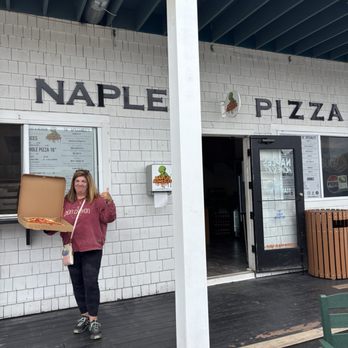Naples Homeslice - Me showing off my new favorite place - Pizza Near Me - Naples, Maine Naples Homeslice - Me showing off my new favorite place - Pizza Near Me - Naples, Maine