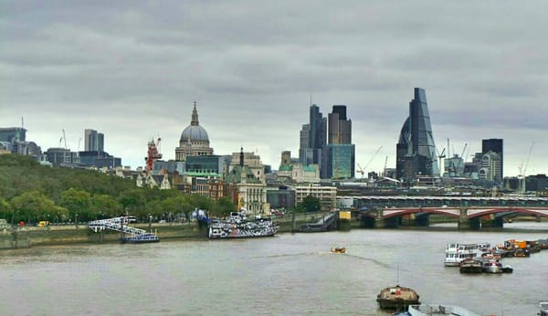 Waterloo Bridge by null