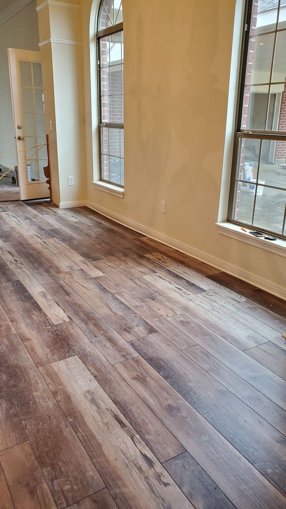 Slide of El Patron Services Construction