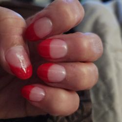 Mi Nails - Tips are not evenly painted!