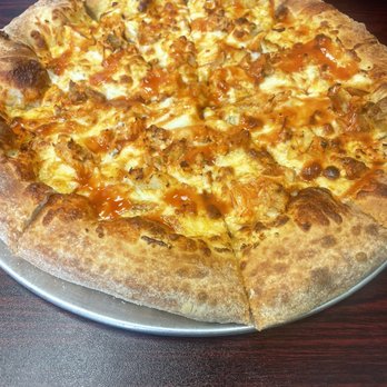 Devino’s Pizzeria - Buffalo Chicken Pizza - Pizza Near Me - Morgantown, West Virginia