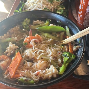 Pho Royal - Build P3. Pho Your Choice - Vietnamese Near Me - Crystal Lake, Illinois