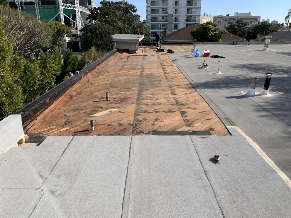 Slide of Jcc Roofing