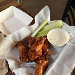 BBQ - Hurricane Wings New