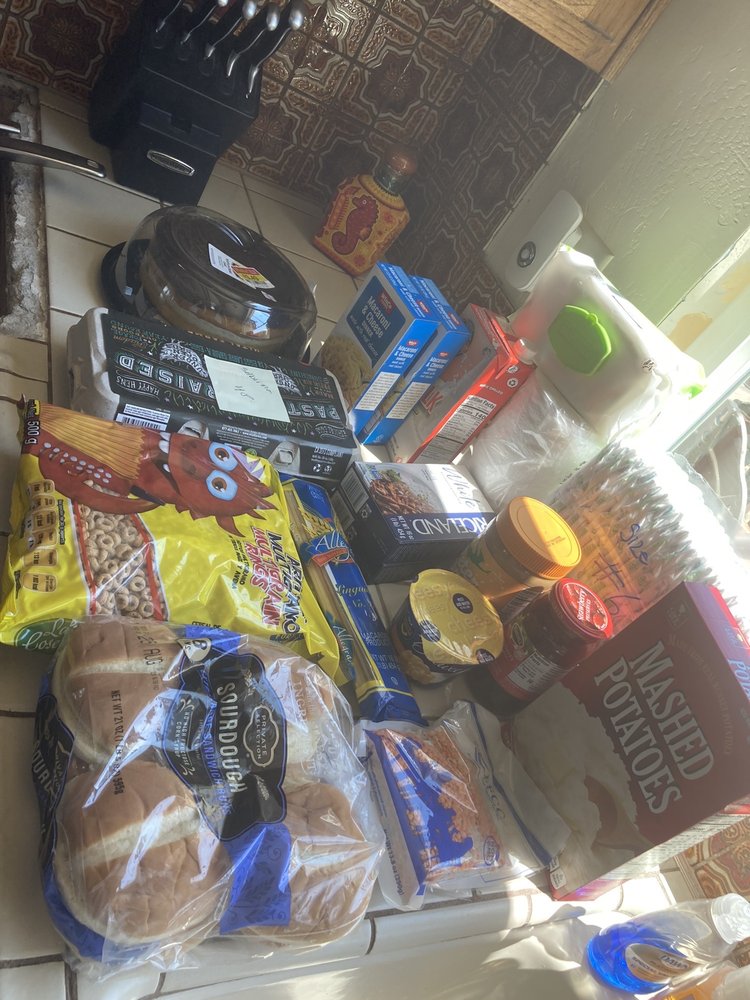 LORETO HOUSE Updated August 2024 10 Photos 1100 N Bonnie Brae St