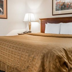 Clarion Hotel Lake Erie