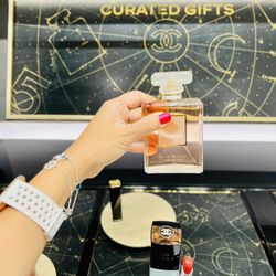 CHANEL - The only one that matters.