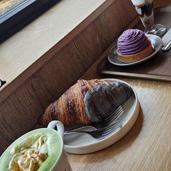 Nana's Green Tea - Desserts Near Me - Bellevue, Washington