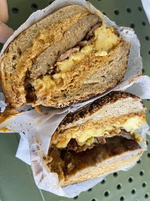 Muzzy's Bagels by null