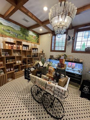 White Birch Provisions by null