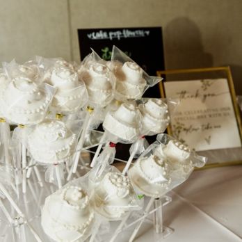 The Sweet Dandelion - Wedding cake cake pops - Desserts Near Me The Sweet Dandelion - Wedding cake cake pops - Desserts Near Me