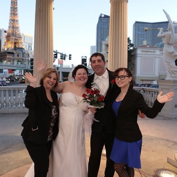 Bella Ceremonies - Good Times at Wedding at Caesars Gazebo - Officiants Near Me Bella Ceremonies - Good Times at Wedding at Caesars Gazebo - Officiants Near Me