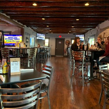 The Stillery - Sitting area - American Near Me - Richfield, Wisconsin The Stillery - Sitting area - American Near Me - Richfield, Wisconsin