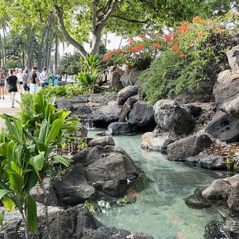 Waikiki Beach - Beaches Near Me