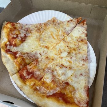 Little Gio's Pizza - Regular Cheese Slice - Pizza Near Me - New York, New York